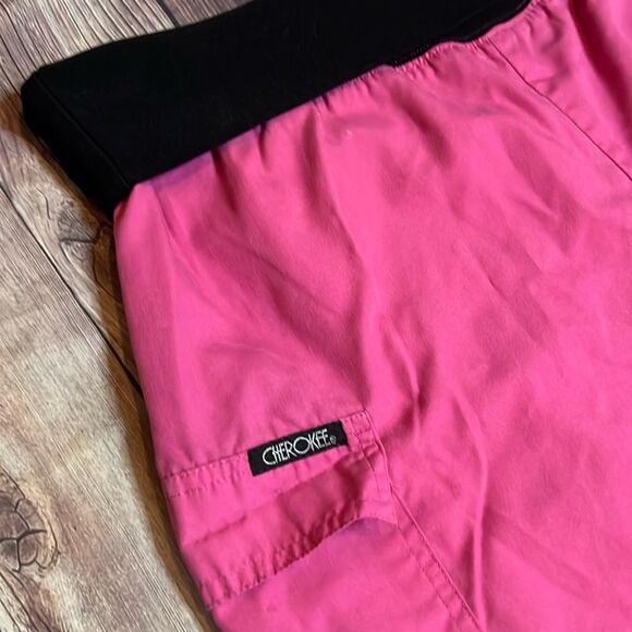 Cherokee Women’s Size Medium Scrub Pants Pink Wide Leg - Picture 2 of 5